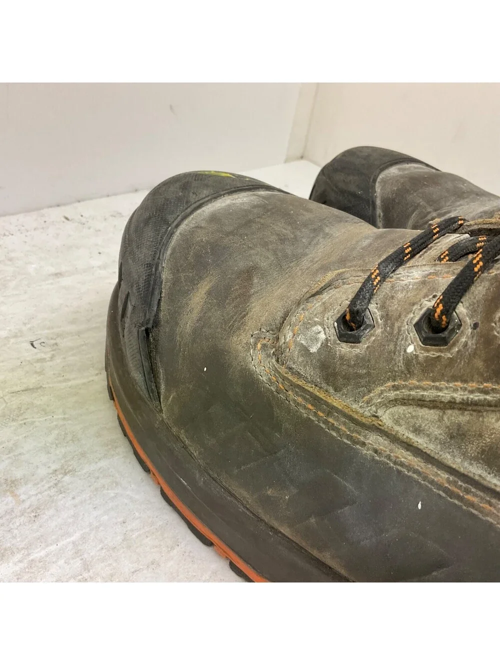 Helly Hansen used boots